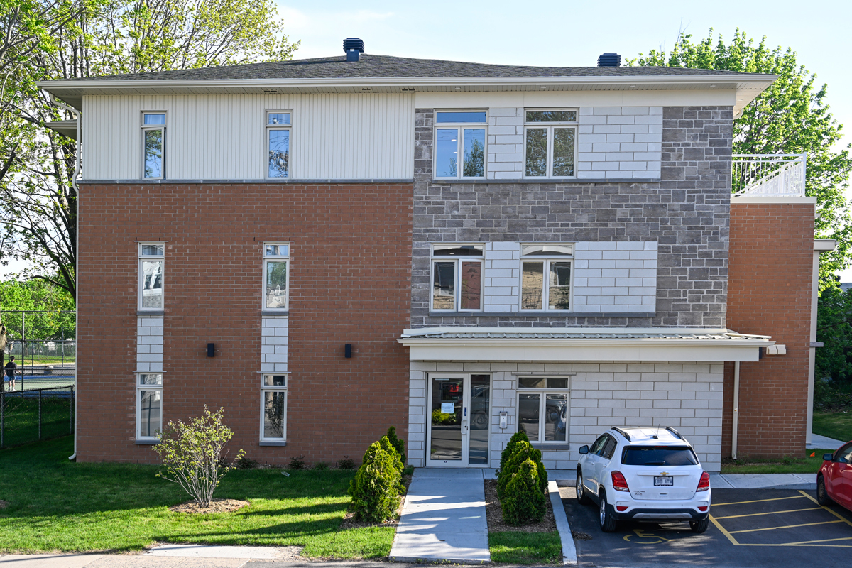 L’Entre-Deux recently built a 7-unit housing development to help program participants continue their healing journey.